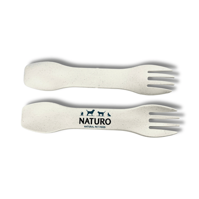 Two bamboo sporks with Naturo branding on a light blue background